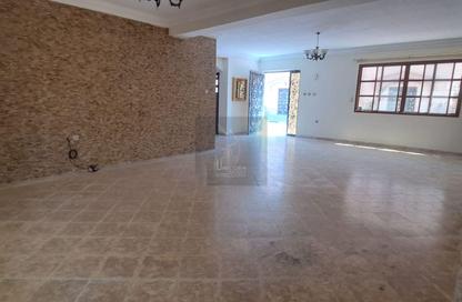 مجمع سكني - 3 - 3 للايجار في المعمورة 18 - المعمورة - الدوحة