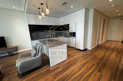 Apartment - 2 Bedrooms - 4 Bathrooms for rent in Floresta Gardens - Floresta Gardens - The Pearl Island - Doha