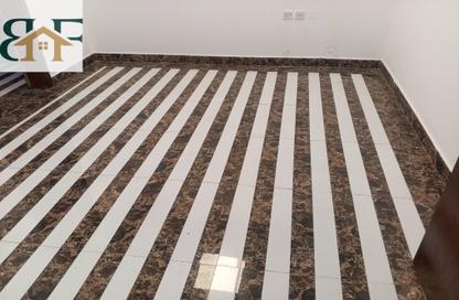 Apartment - 2 Bedrooms - 2 Bathrooms for rent in Al Mansoura - Doha Apartment - 2 Bedrooms - 2 Bathrooms for rent in Al Mansoura - Doha