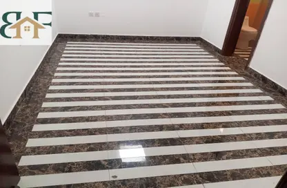 Apartment - 2 Bedrooms - 2 Bathrooms for rent in Al Mansoura - Doha