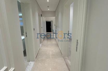 Apartment - 2 Bedrooms - 2 Bathrooms for rent in Al Duhail - Al Duhail - Doha
