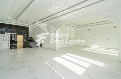 Villa - 7 Bedrooms - 7+ Bathrooms for sale in Al Wukair - Al Wukair - Al Wakra
