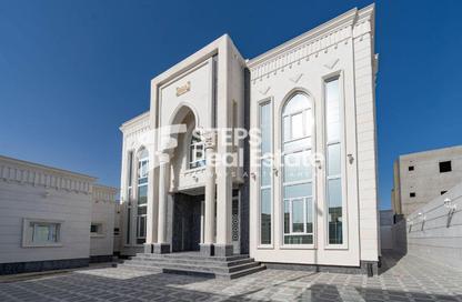 Villa - 7 Bedrooms - 7+ Bathrooms for sale in Al Wukair - Al Wukair - Al Wakra