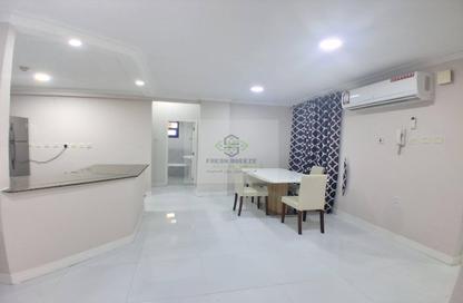 Apartment - 2 Bedrooms - 2 Bathrooms for rent in Al Mansoura - Al Mansoura - Doha
