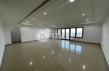 Apartment - 3 Bedrooms - 4 Bathrooms for rent in East Porto Drive - Porto Arabia - The Pearl Island - Doha Apartment - 3 Bedrooms - 4 Bathrooms for rent in East Porto Drive - Porto Arabia - The Pearl Island - Doha