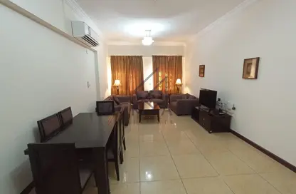 Apartment - 2 Bedrooms - 2 Bathrooms for rent in Al Sadd Road - Al Sadd - Doha