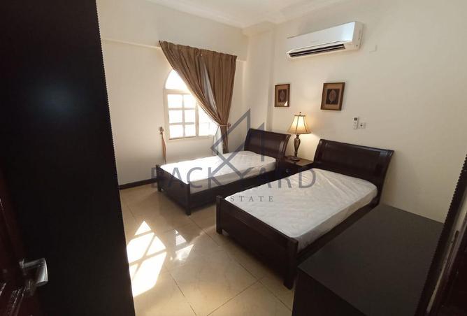 54689802 - Property Image 2