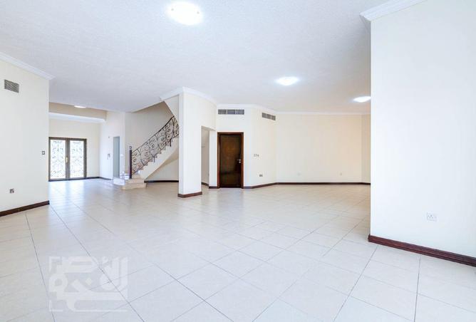 54925385 - صورة العقار 2