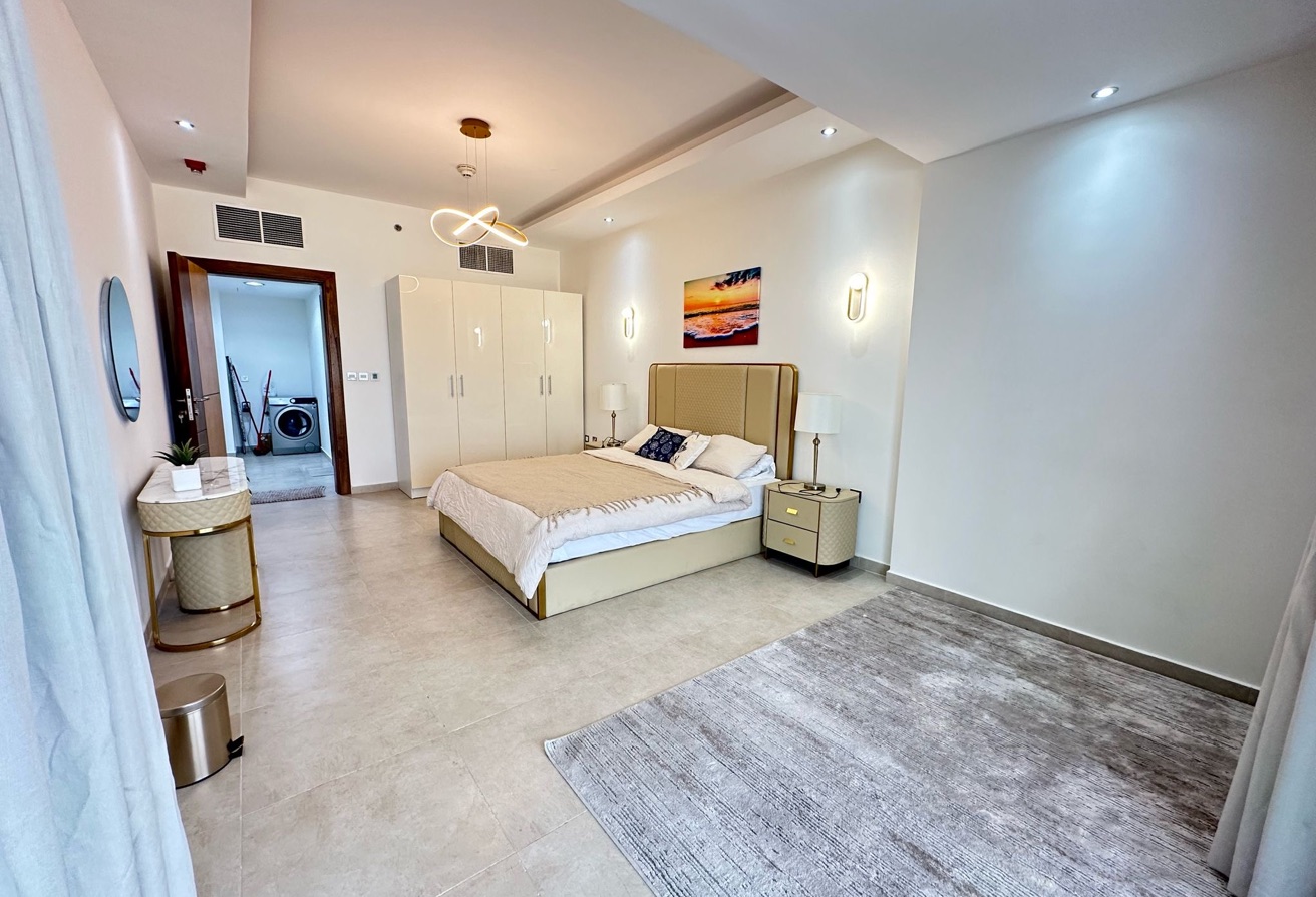 BEAUTIFUL APARTMENT INFRONT OF VENDOM MALL thumbnail 7
