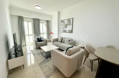 Apartment - 1 Bedroom - 2 Bathrooms for rent in West Bay Tower - West Bay - West Bay - Doha