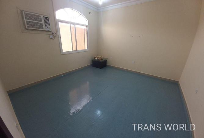 54200334 - Property Main Image