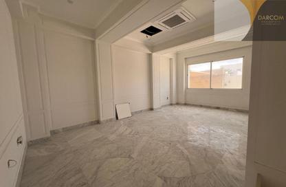 Villa - 7 - 7+ for rent in Hazm Al Markhiya - Doha