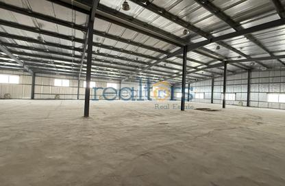 Warehouse - Studio - 7+ for rent in Jerry Al Samur - Birkat Al Awamer - Al Wakra
