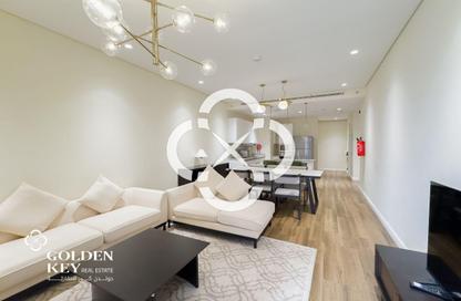 Apartment - 2 Bedrooms - 3 Bathrooms for rent in The Garden - Floresta Gardens - The Pearl Island - Doha