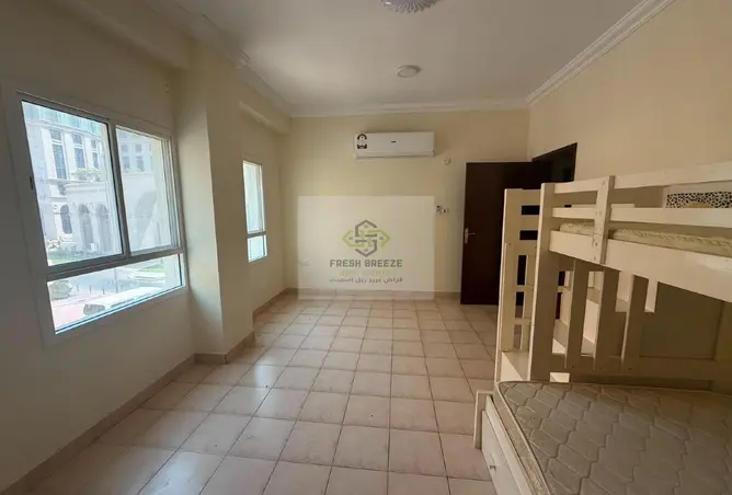 64197659 - Property Image 3
