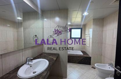 Apartment - 2 Bedrooms - 3 Bathrooms for rent in East Porto Drive - Porto Arabia - The Pearl Island - Doha Apartment - 2 Bedrooms - 3 Bathrooms for rent in East Porto Drive - Porto Arabia - The Pearl Island - Doha