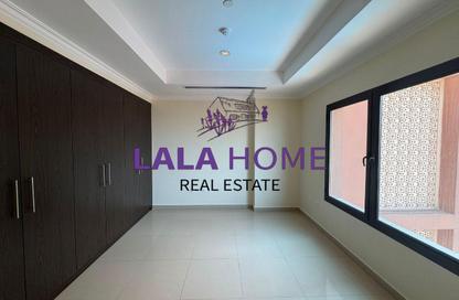 Apartment - 2 Bedrooms - 3 Bathrooms for rent in East Porto Drive - Porto Arabia - The Pearl Island - Doha