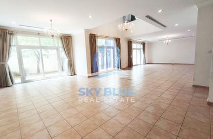 Villa - 4 Bedrooms - 5 Bathrooms for rent in Ain Khaled Villas - Ain Khaled - Doha