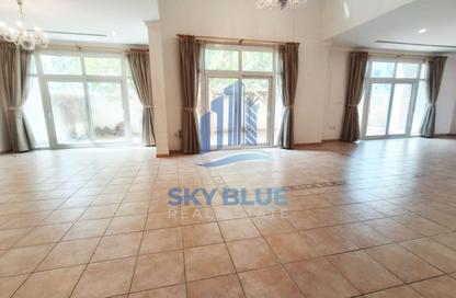 Villa - 4 Bedrooms - 5 Bathrooms for rent in Ain Khaled Villas - Ain Khaled - Doha