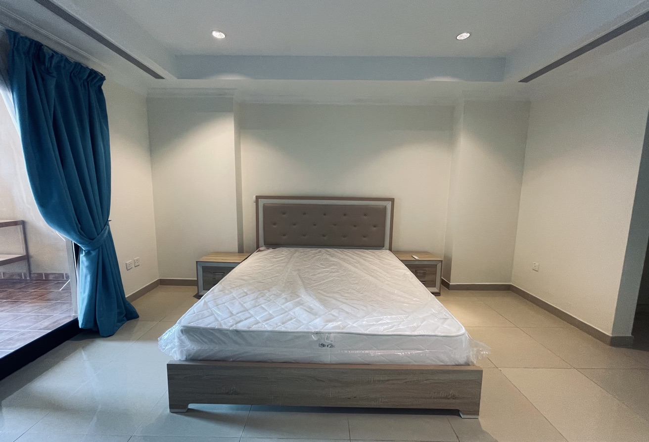 1BR Apartment | Porto Arabia | Furnished thumbnail 12