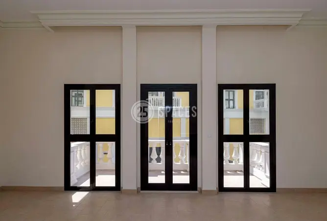 63977338 - Property Image 2