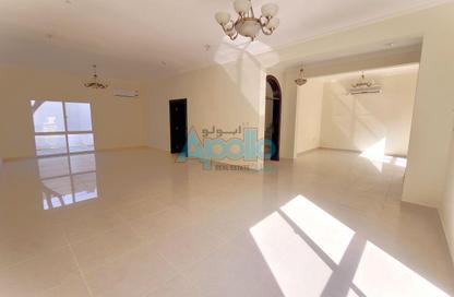 Villa - 4 - 4 for rent in Old Airport Road - Old Airport Road - Doha Villa - 4 - 4 for rent in Old Airport Road - Old Airport Road - Doha