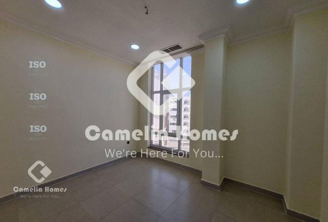 54103090 - Property Image 2