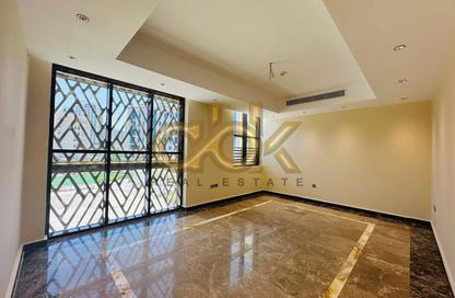 Apartment - 2 Bedrooms - 3 Bathrooms for rent in Giardino Village - The Pearl Island - Doha