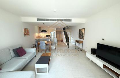 Apartment - 1 Bedroom - 2 Bathrooms for rent in Viva East - Viva Bahriyah - The Pearl Island - Doha