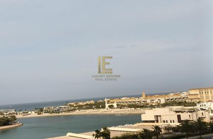 Apartment - 1 Bedroom - 2 Bathrooms for rent in West Porto Drive - Porto Arabia - The Pearl Island - Doha
