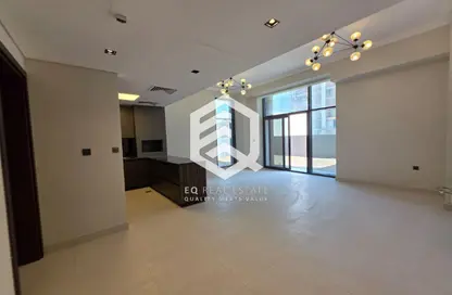 Apartment - 1 Bedroom - 2 Bathrooms for sale in Yasmeen City - Lusail
