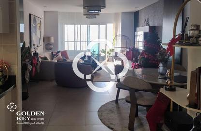 Apartment - 1 Bedroom - 2 Bathrooms for sale in Viva East - Viva Bahriyah - The Pearl Island - Doha