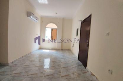 Apartment - 2 Bedrooms - 2 Bathrooms for rent in Al Jazeera Street - Fereej Bin Mahmoud North - Fereej Bin Mahmoud - Doha