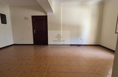 Apartment - 2 Bedrooms - 2 Bathrooms for rent in Anas Street - Fereej Bin Mahmoud North - Fereej Bin Mahmoud - Doha