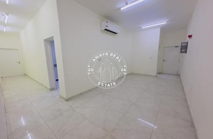 Apartment - 3 Bedrooms - 4 Bathrooms for rent in Al Kheesa - Al Kheesa - Umm Salal Mohammed
