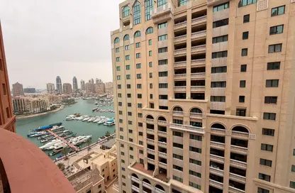 Apartment - 1 Bedroom - 2 Bathrooms for rent in West Porto Drive - Porto Arabia - The Pearl Island - Doha