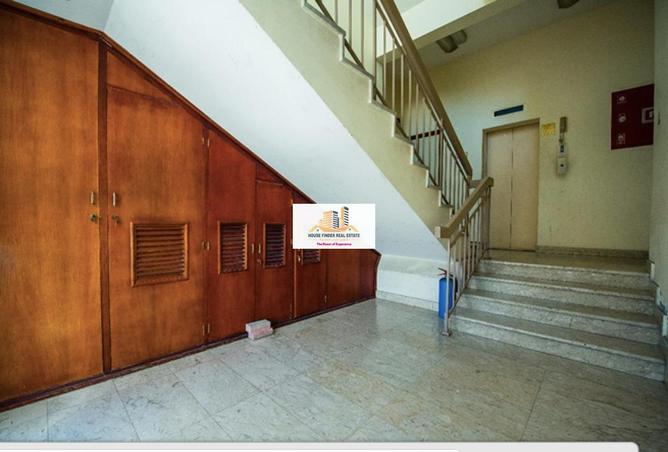 976519 - Property Image 2