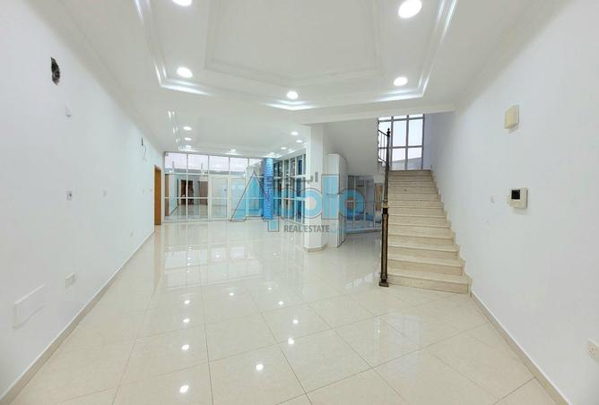54977286 - صورة العقار 3