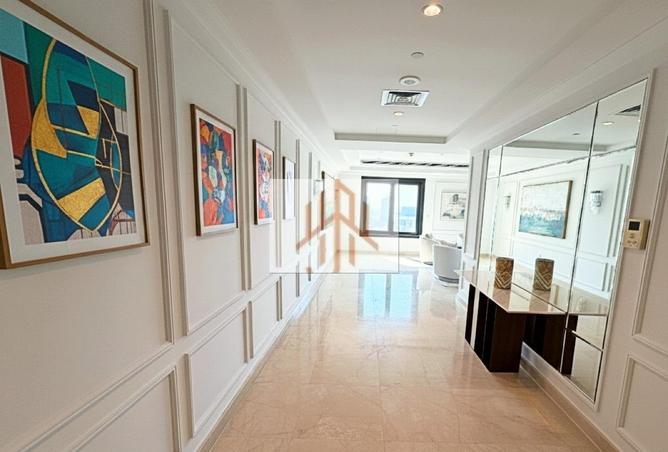 996371 - Property Image 2