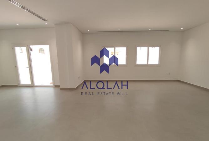 1006893 - Property Image 2