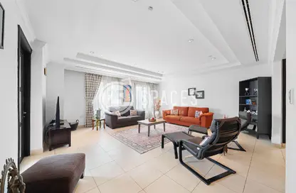 Apartment - 3 Bedrooms - 4 Bathrooms for rent in West Porto Drive - Porto Arabia - The Pearl Island - Doha