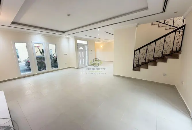 62861069 - Property Image 2