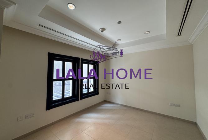 54538812 - Property Image 3