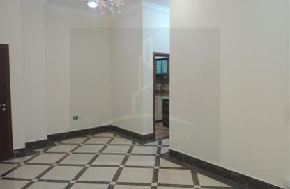 Apartment - 2 Bedrooms - 2 Bathrooms for rent in Muntazah 7 - Al Muntazah - Doha