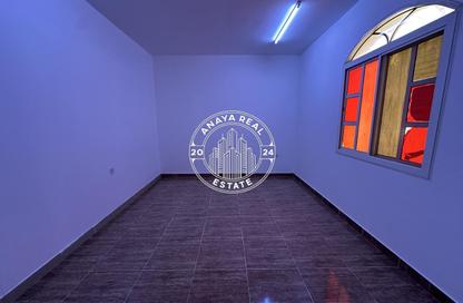 Apartment - 1 Bedroom - 1 Bathroom for rent in Ain Khaled Villas - Ain Khaled - Doha