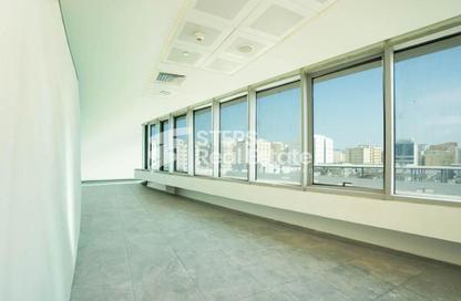 Office Space - Studio - 1 Bathroom for rent in Al Mansoura - Al Mansoura - Doha