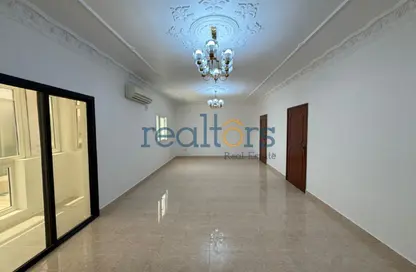 Apartment - 4 Bedrooms - 3 Bathrooms for rent in Palm Village residence - New Salata - Salata - Doha