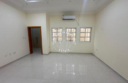 Apartment - Studio - 1 Bathroom for rent in Al Gharrafa - Al Gharrafa - Doha