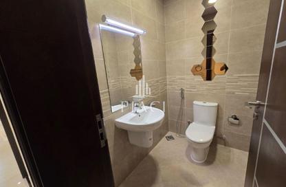 Apartment - 2 Bedrooms - 3 Bathrooms for rent in Fox Hills South - Fox Hills - Lusail