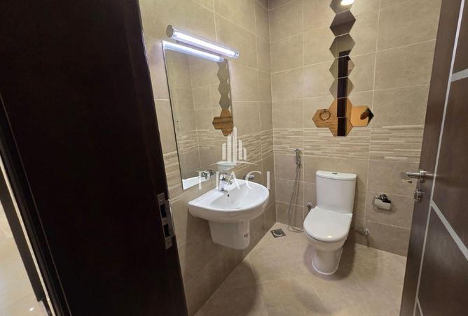 57406939 - Property Image 3